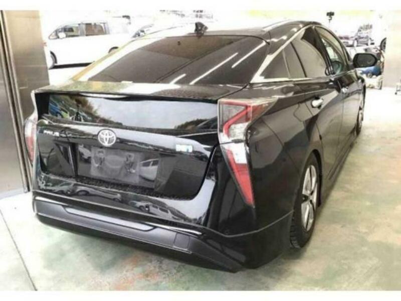 PRIUS-1