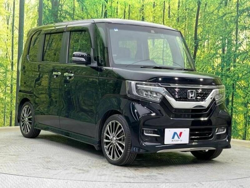 N BOX CUSTOM
