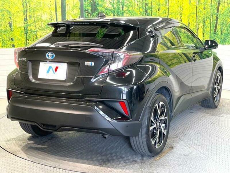 C-HR-17