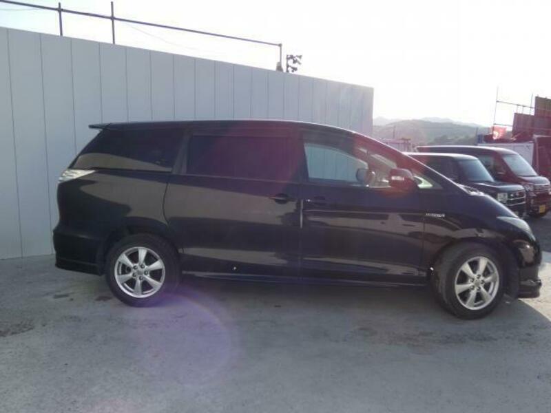 ESTIMA HYBRID