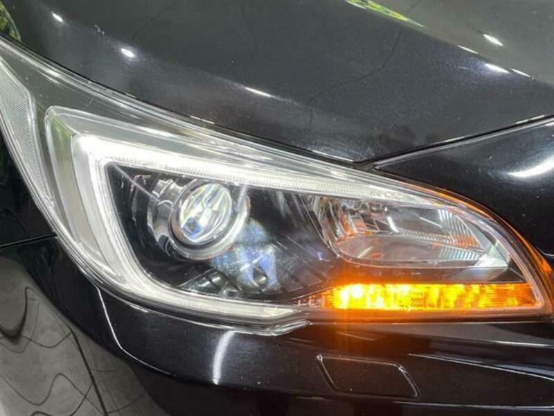 LEGACY B4