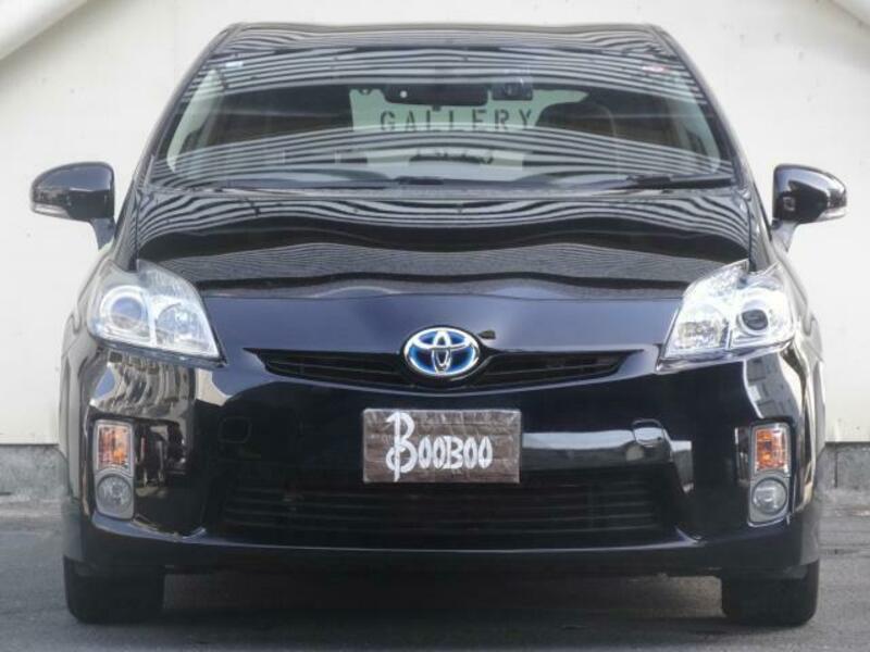 PRIUS-9