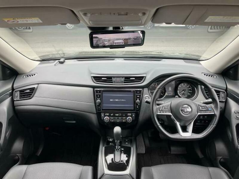 X-TRAIL-2