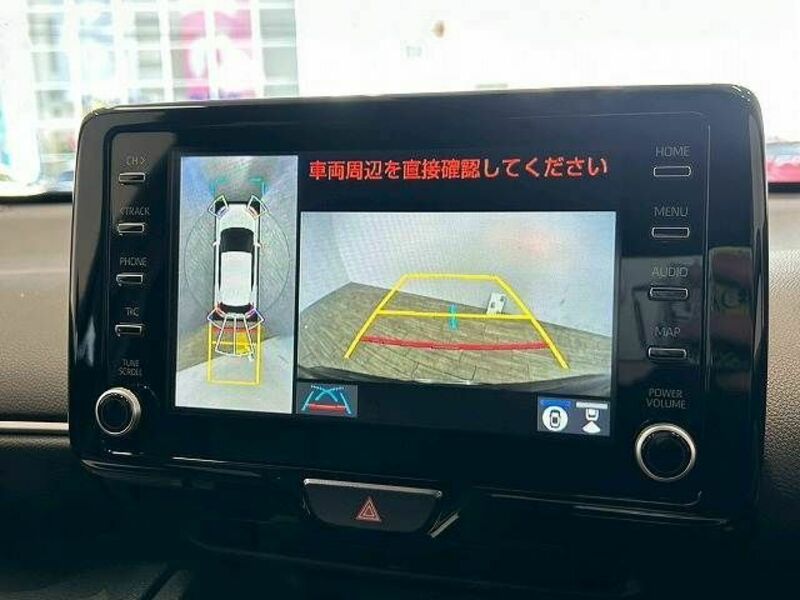 YARIS CROSS-3