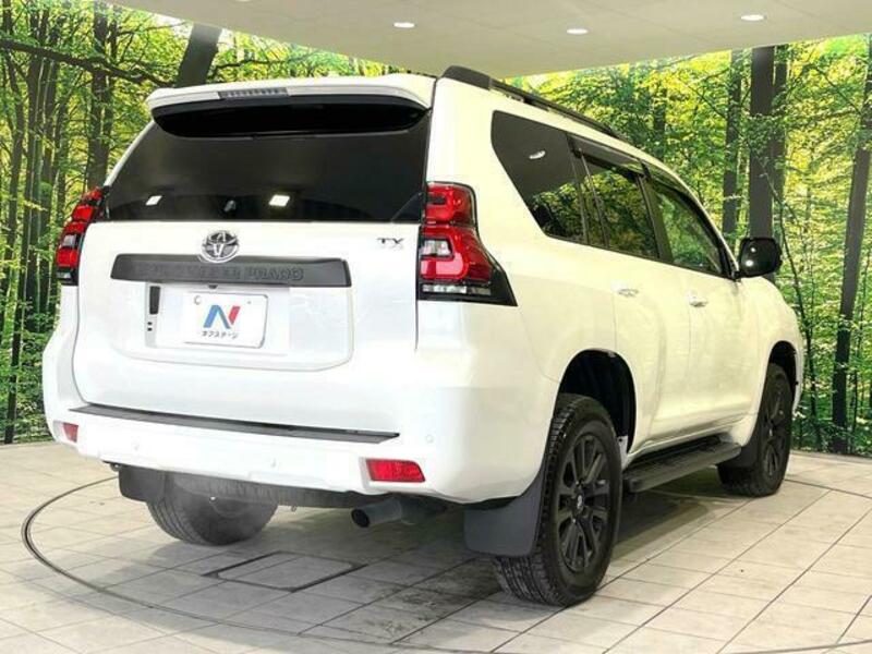 LAND CRUISER PRADO-1