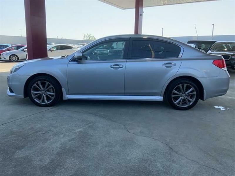 LEGACY B4