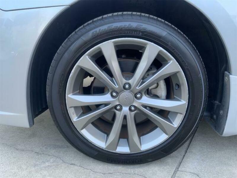 LEGACY B4
