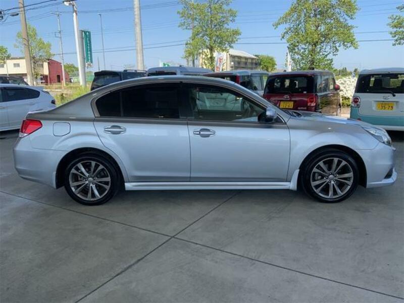 LEGACY B4