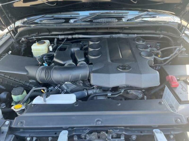 FJ CRUISER-17