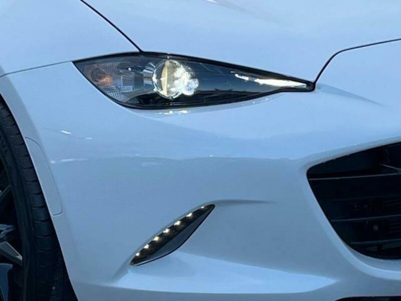 ROADSTER-10