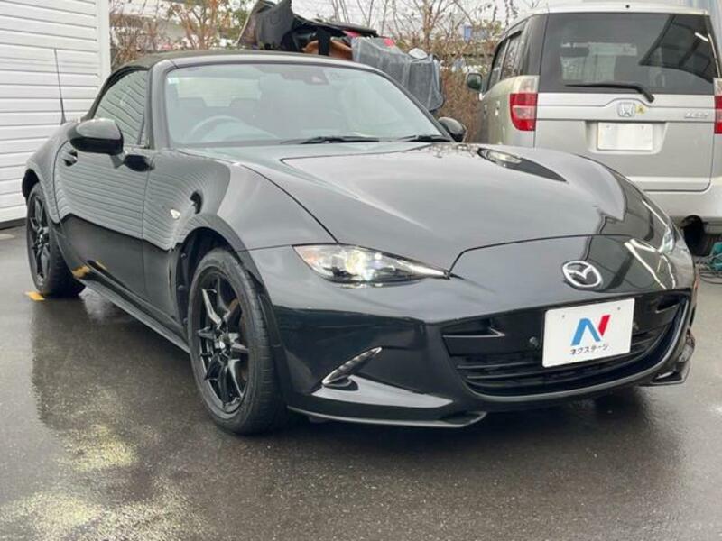 ROADSTER-15
