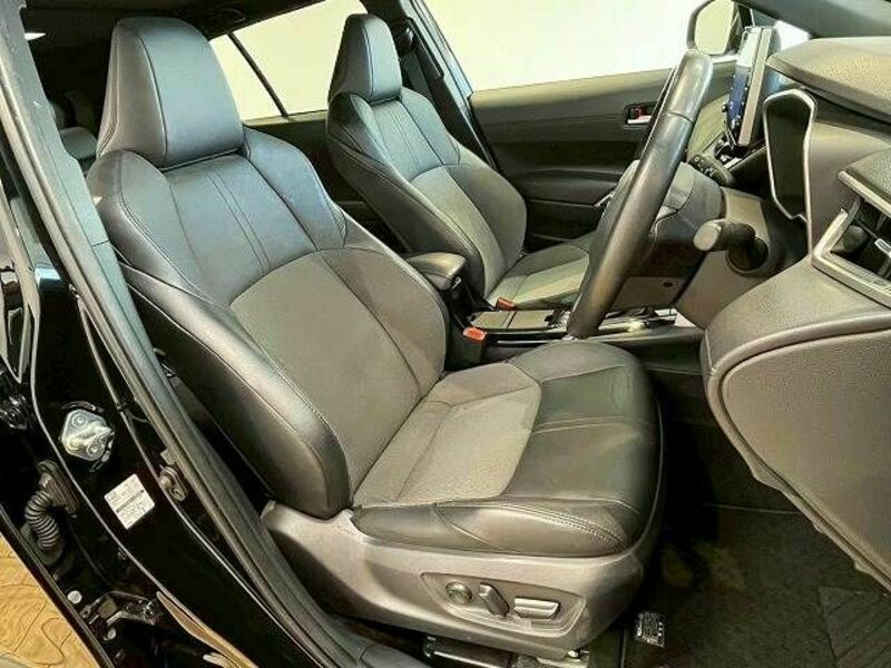 COROLLA CROSS