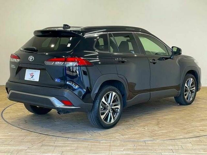 COROLLA CROSS
