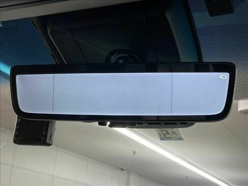 VELLFIRE-6