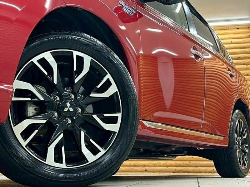 OUTLANDER PHEV
