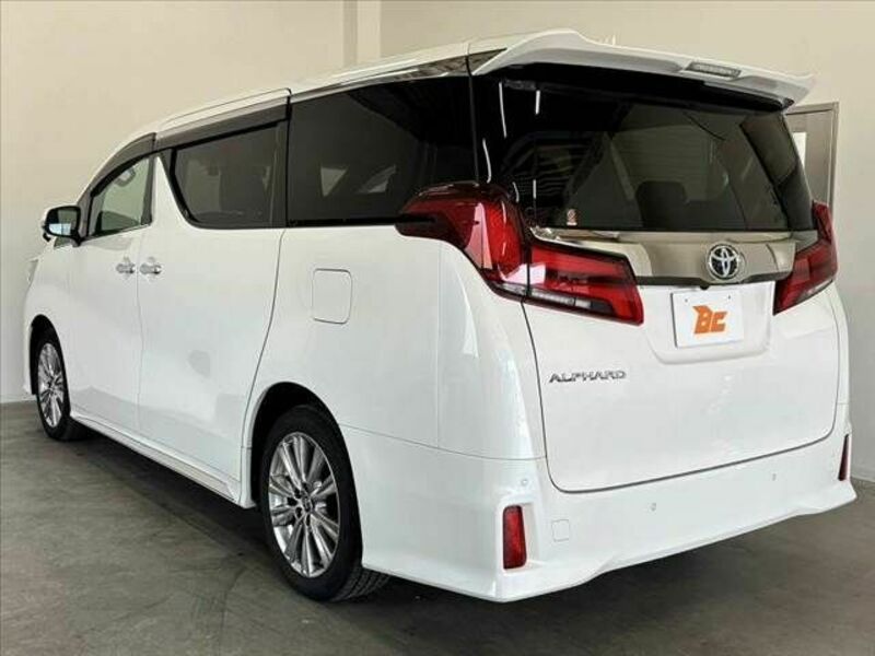 ALPHARD-12