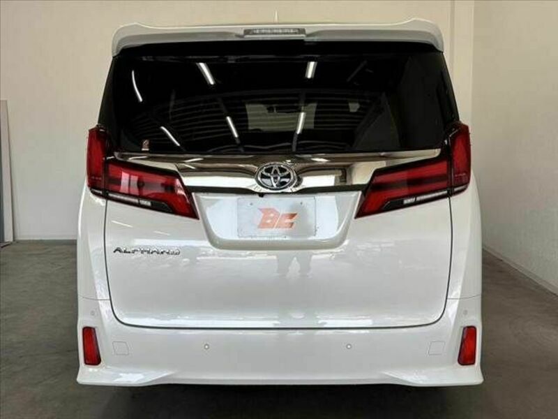 ALPHARD-13