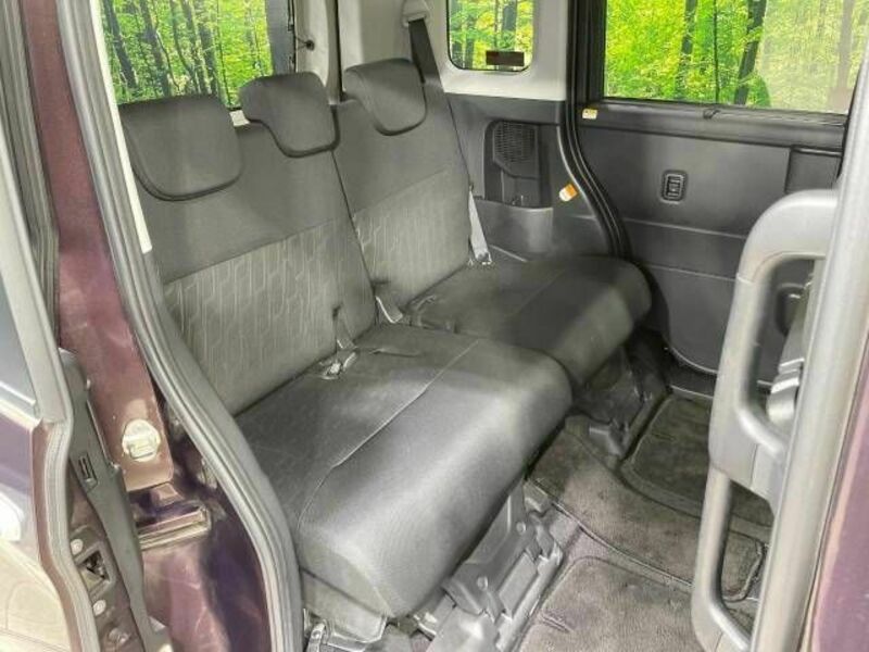 ROOMY-8