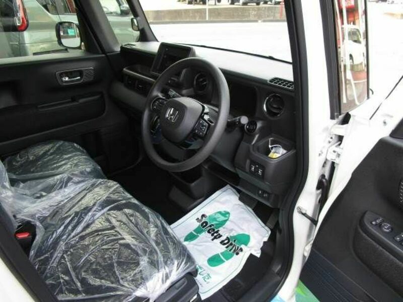 N BOX CUSTOM-7