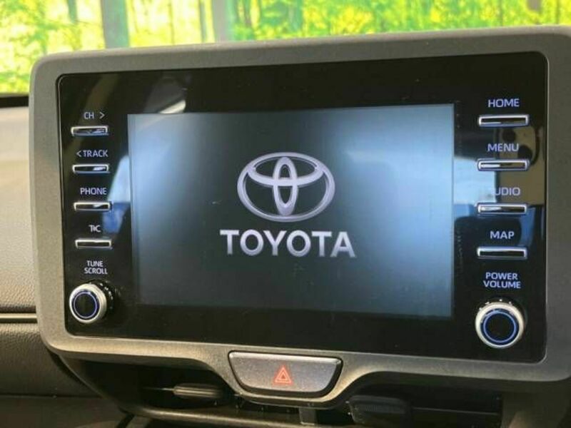 YARIS CROSS-3