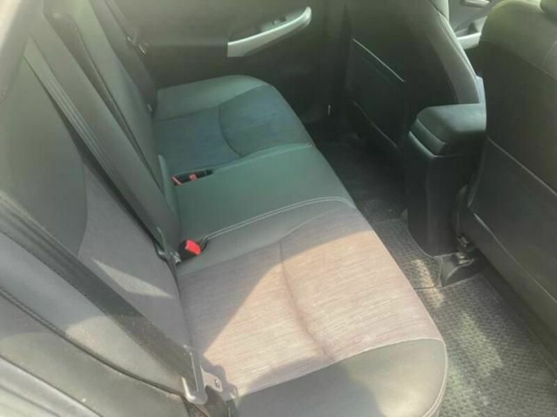 PRIUS-10
