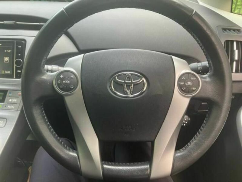 PRIUS-15