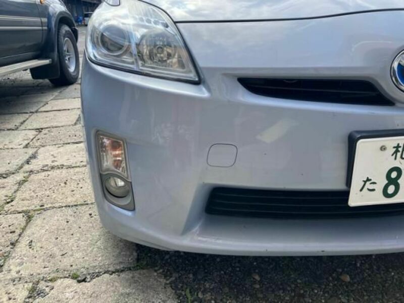 PRIUS-4