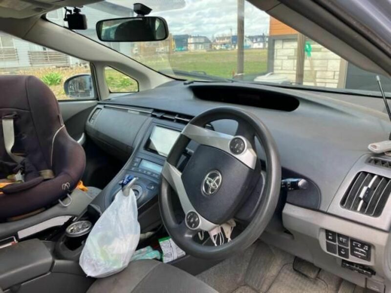 PRIUS-15
