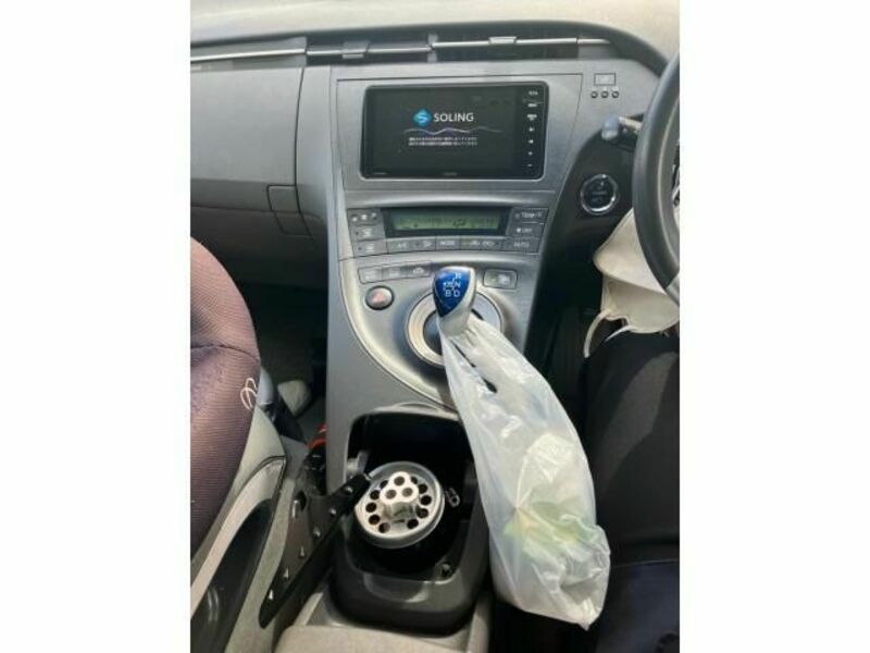 PRIUS-22