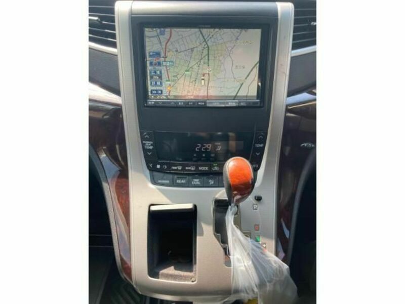 ALPHARD-18