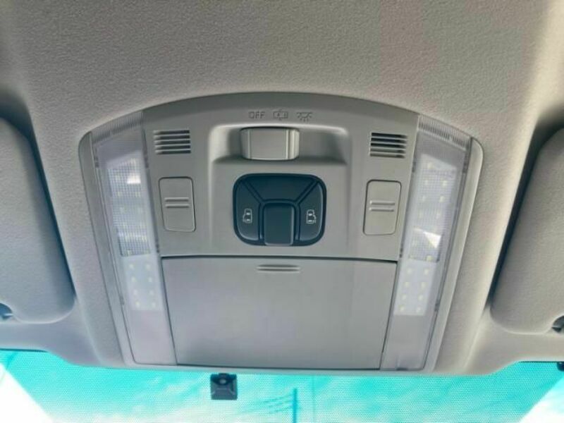 ALPHARD-22