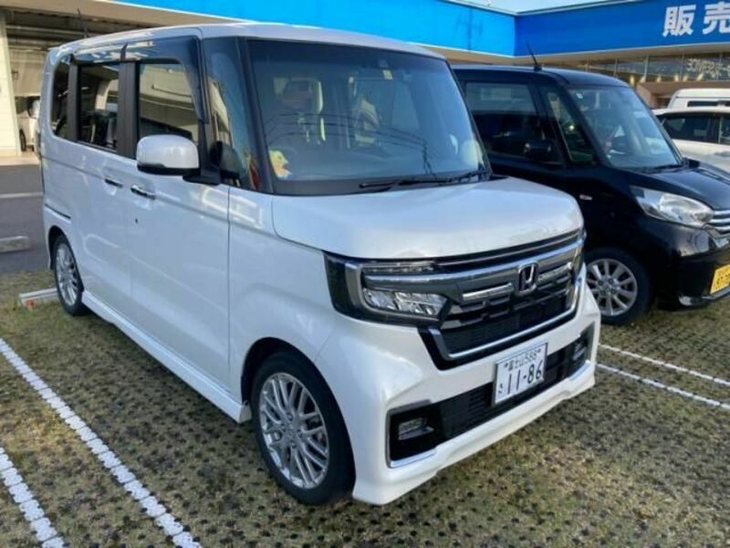 N BOX CUSTOM