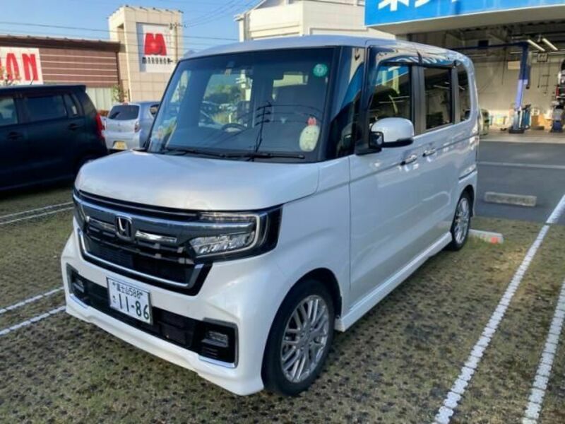 N BOX CUSTOM