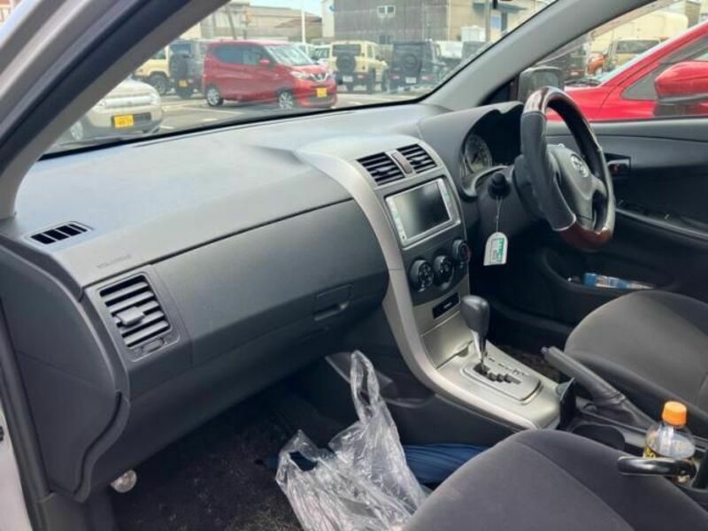 COROLLA FIELDER