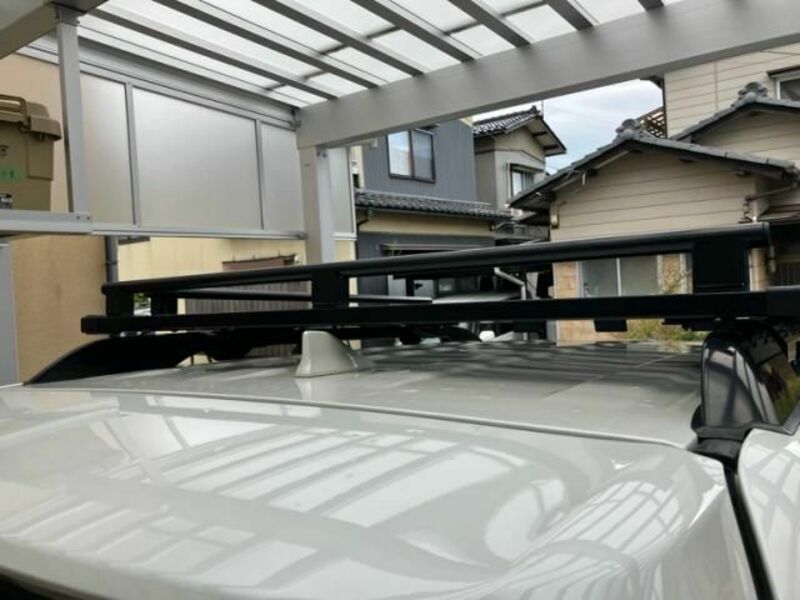 LAND CRUISER PRADO-4