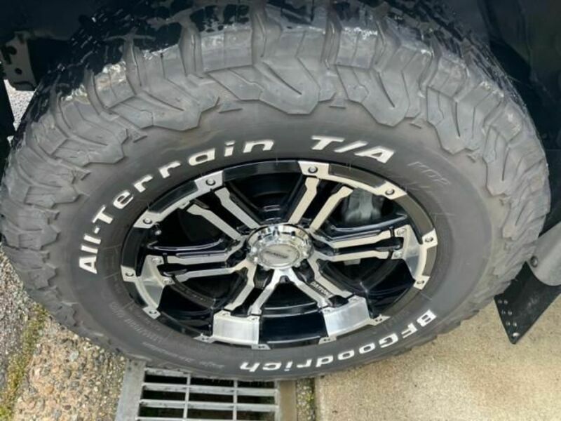 LAND CRUISER PRADO-6