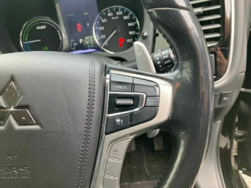 OUTLANDER PHEV