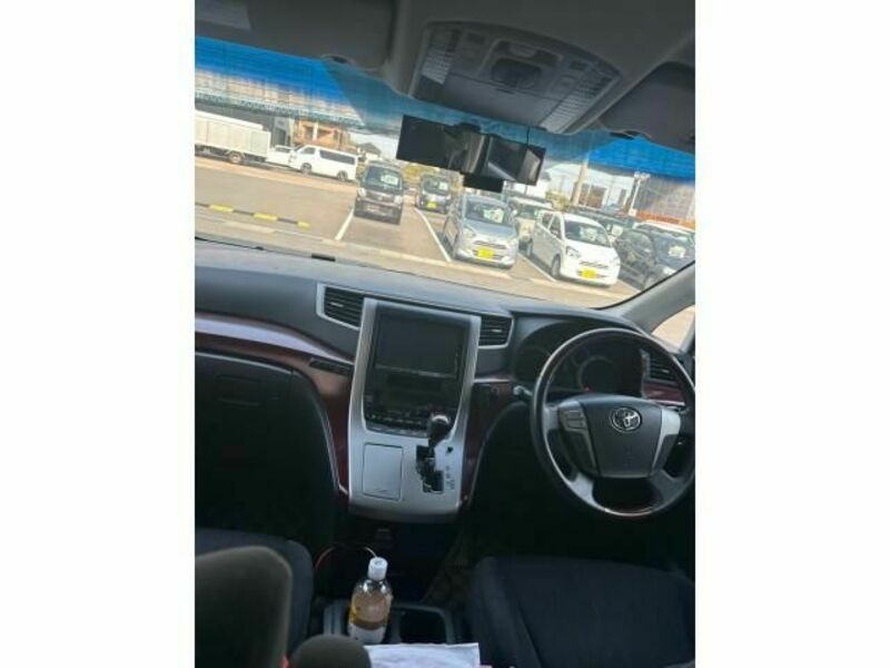 VELLFIRE-14