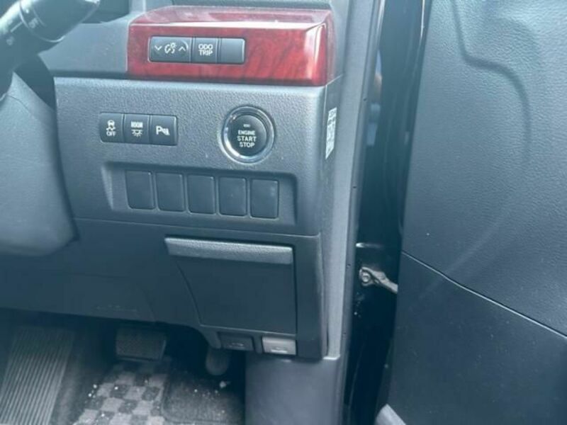VELLFIRE-21