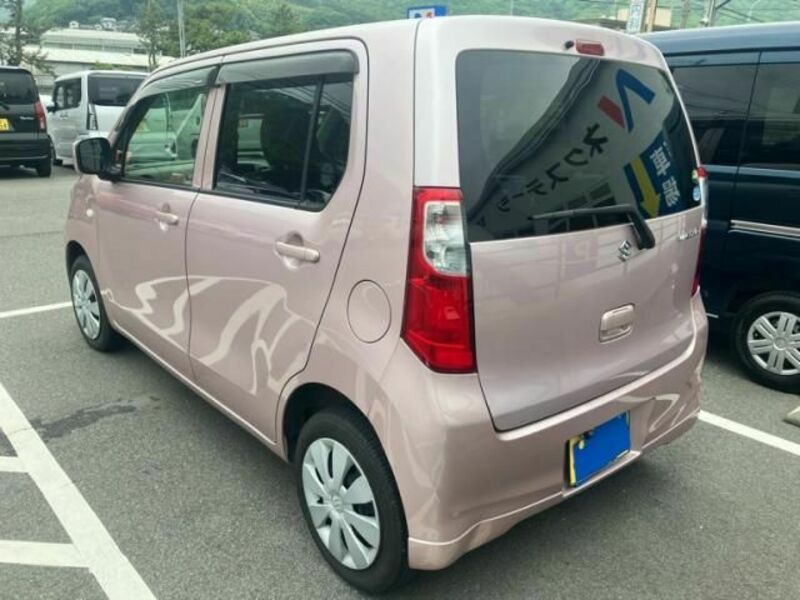 WAGON R-8