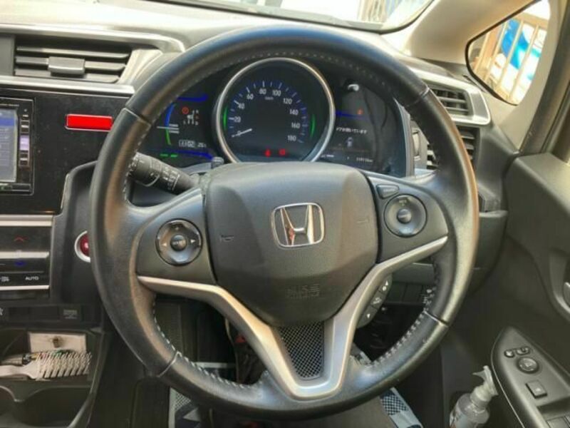 FIT HYBRID