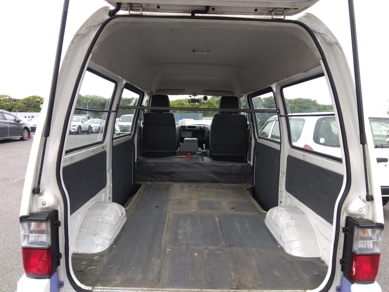 BONGO VAN