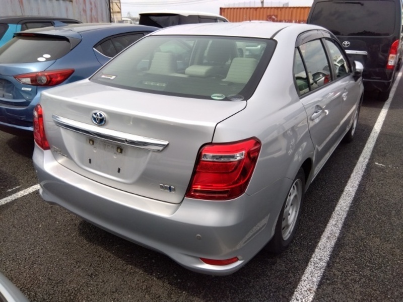 COROLLA AXIO-3
