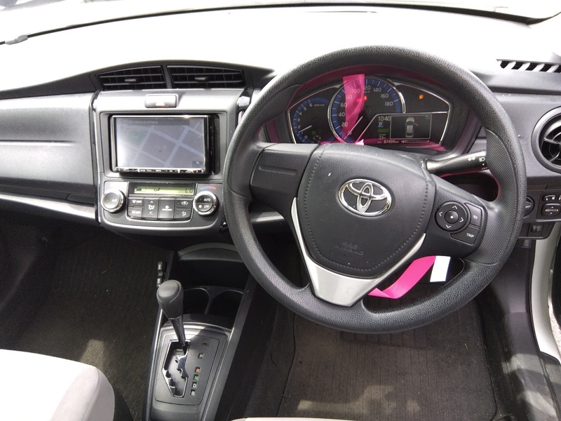 COROLLA AXIO