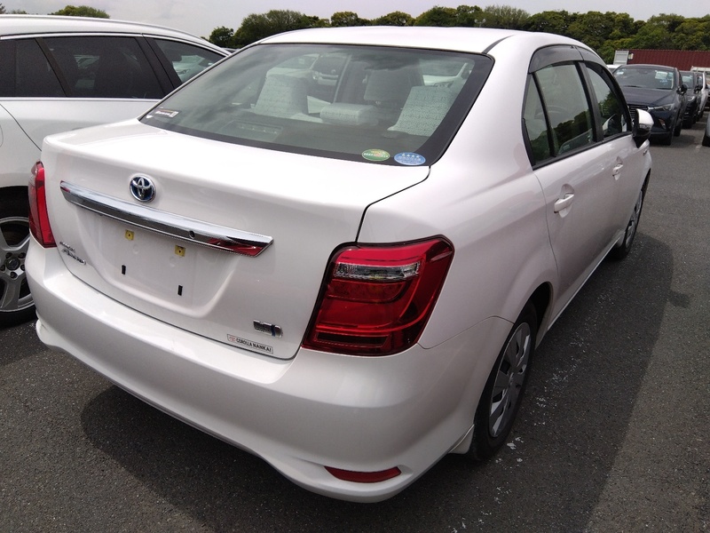 COROLLA AXIO