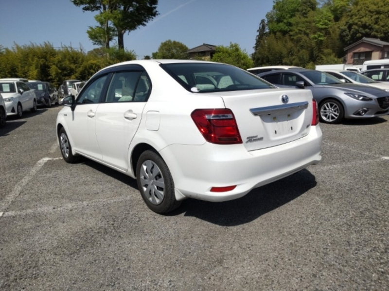 COROLLA AXIO