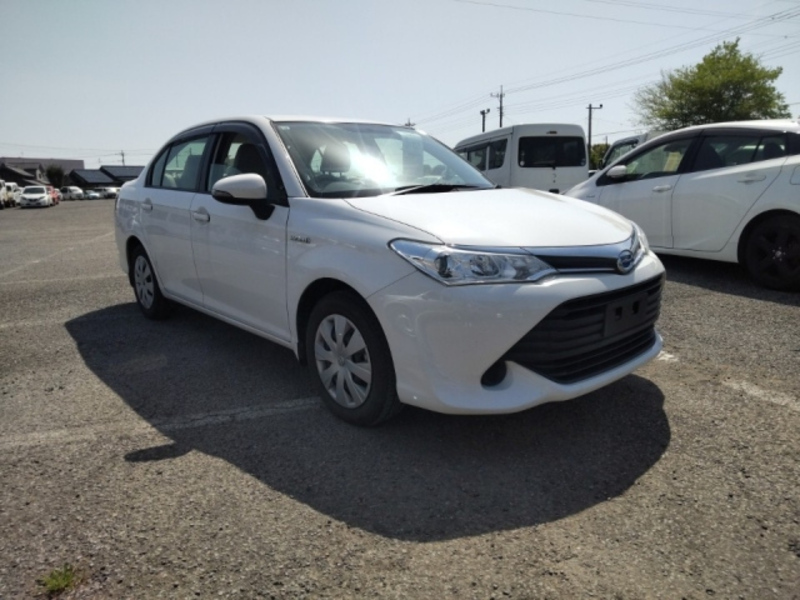 COROLLA AXIO