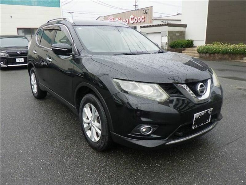 X-TRAIL-1