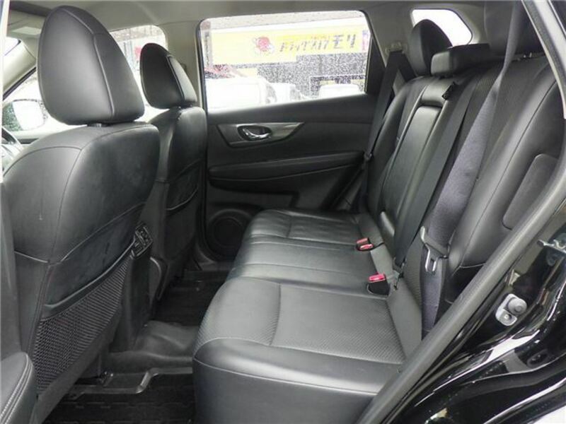 X-TRAIL-12