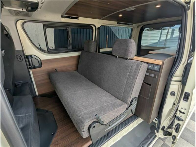 HIACE VAN-39